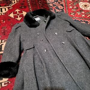Rothschild Gray Wool Long Dress Coat with Fur Collar 4T